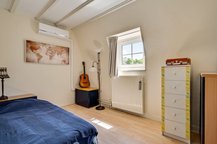 Photo 29 of Julianalaan 65