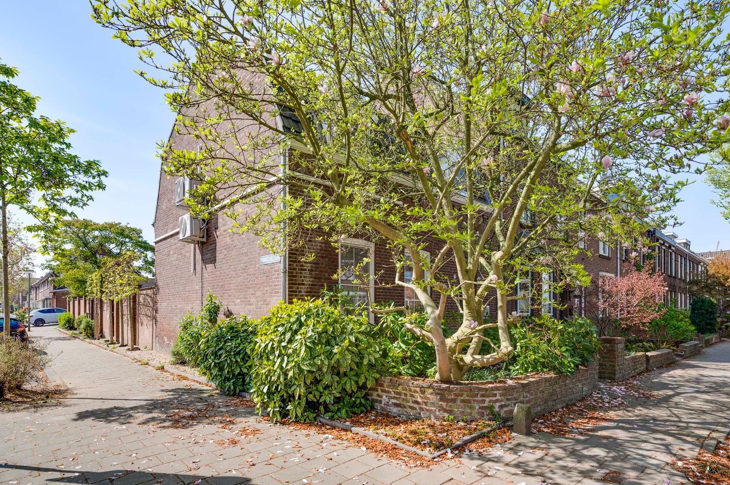 Foto 5 van Julianalaan 65