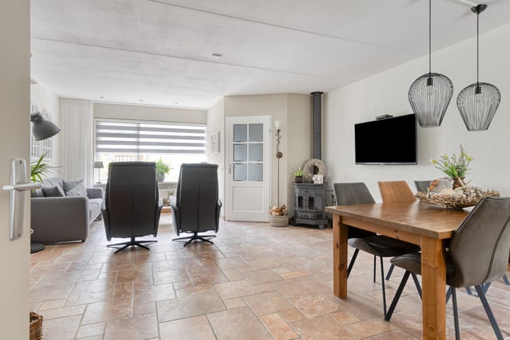 Foto 11 van Prins Bernhardlaan 48