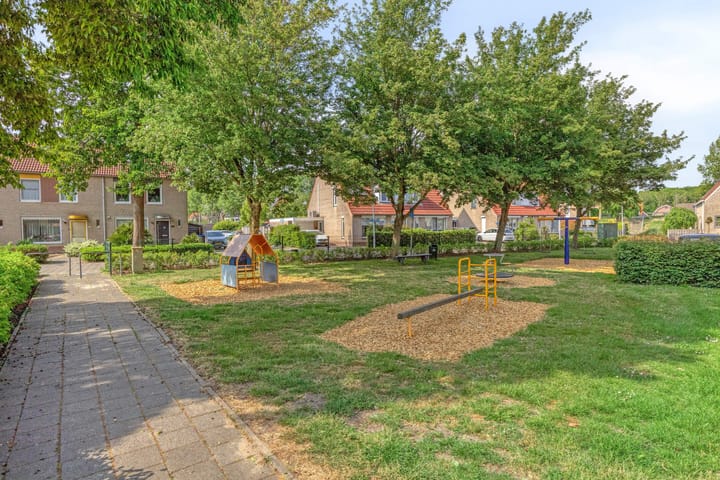 Foto 36 van Prins Bernhardlaan 48