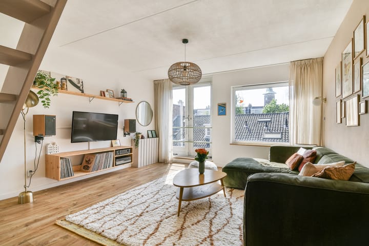 Photo 6 of Lisbloemstraat 5-B