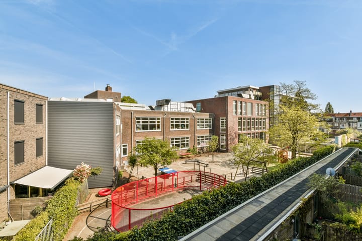 Photo 18 of Lisbloemstraat 5-B