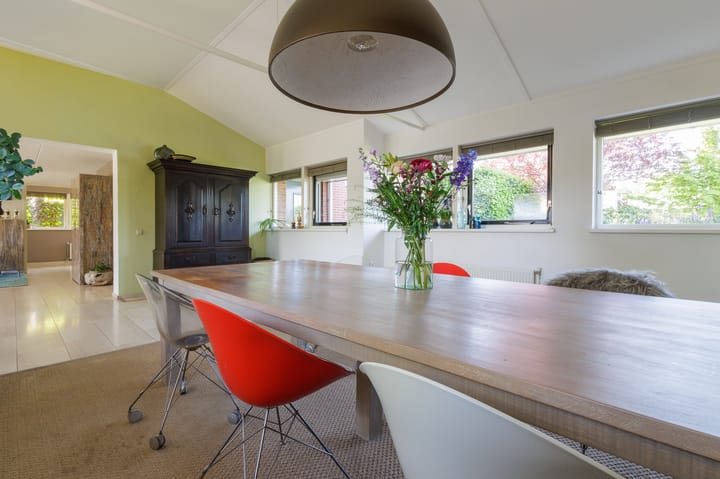 Photo 15 of Vechtlaan 12