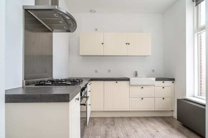 Foto 26 van Burghardt van den Berghstraat 153