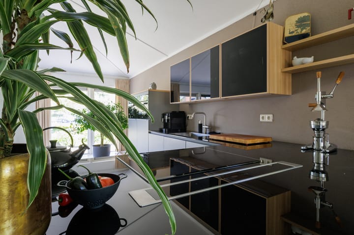 Photo 32 of Vechtlaan 12