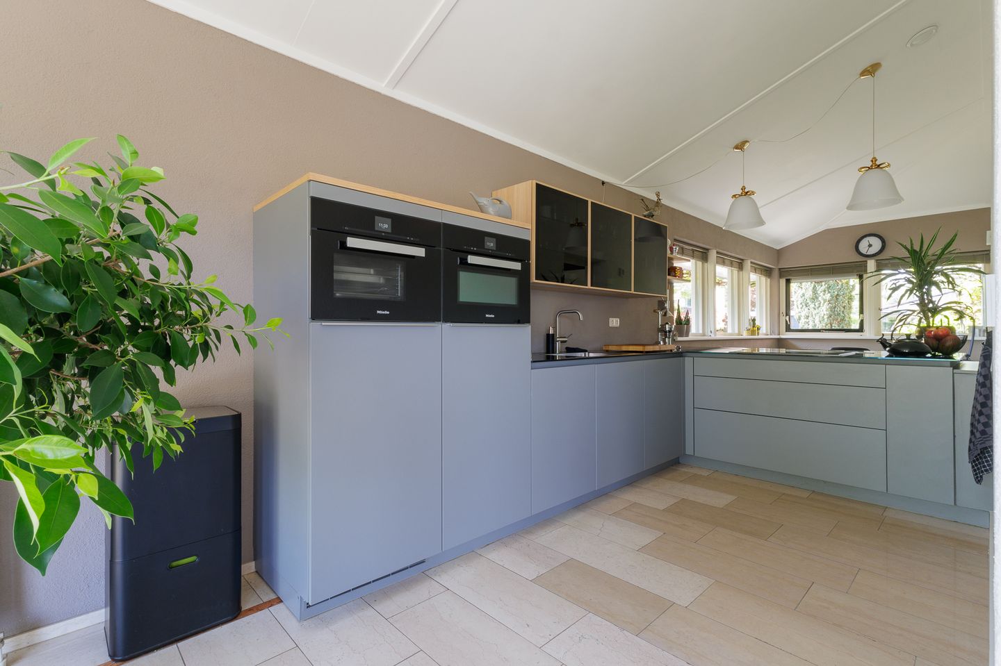 Photo 35 of Vechtlaan 12