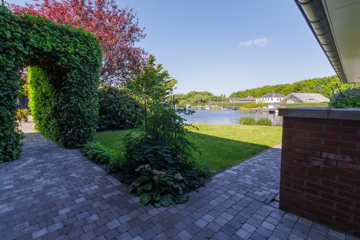 Photo 78 of Vechtlaan 12