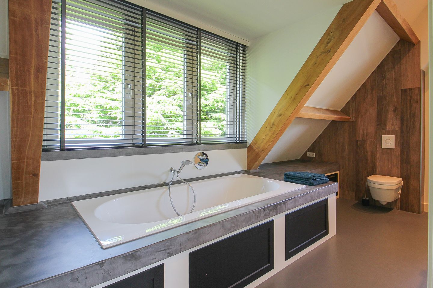 Foto 25 van De Bleek 9