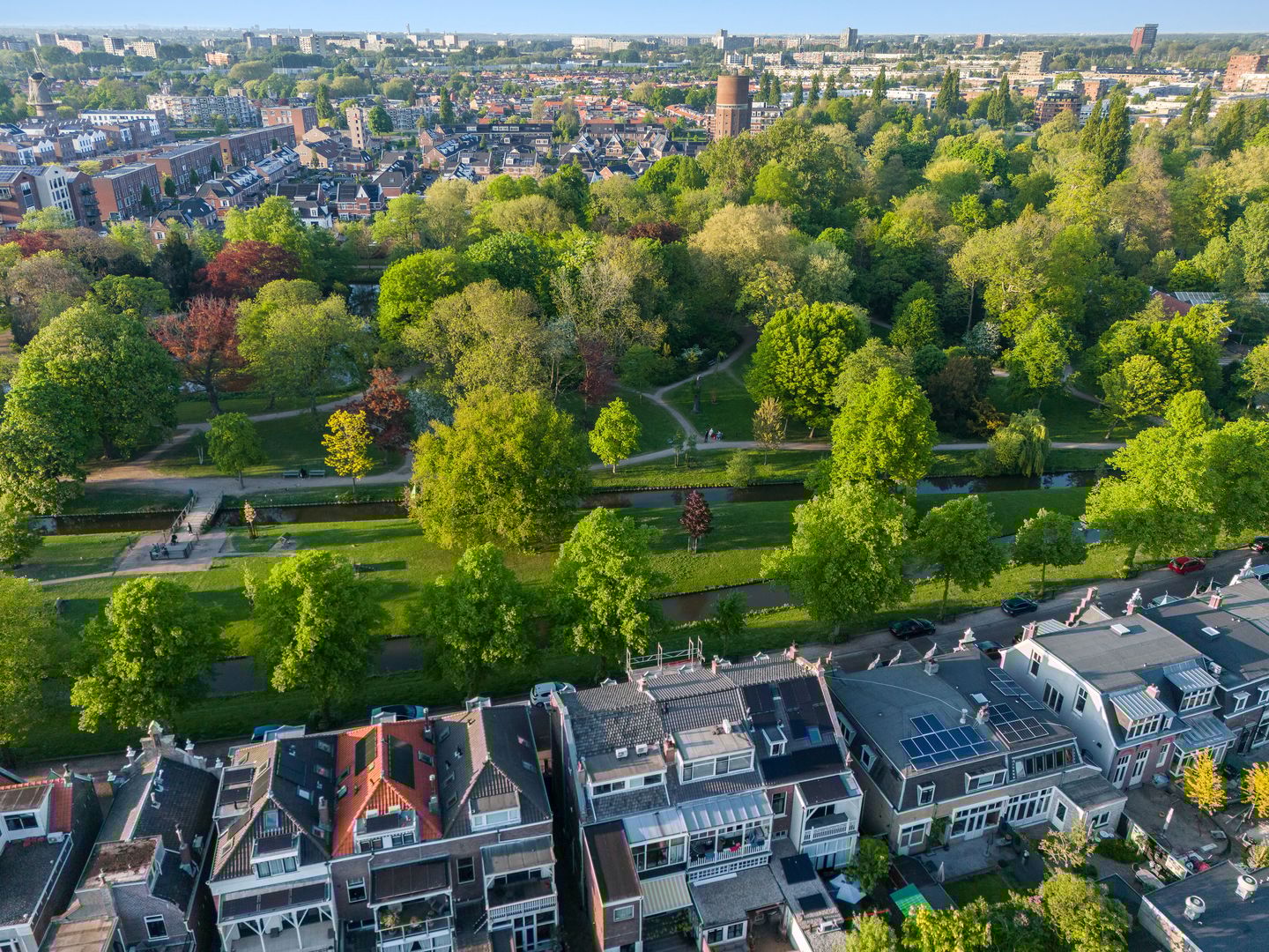 Photo 5 of Emmastraat 18