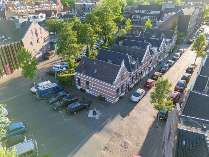 Foto 8 van Emmastraat 18