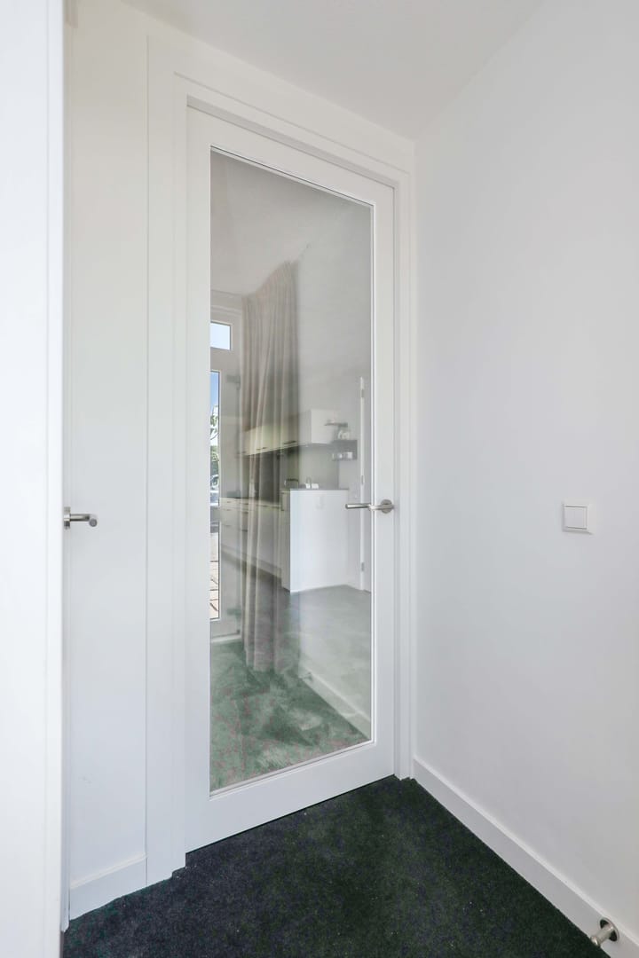 Foto 9 van Witte Wal 74