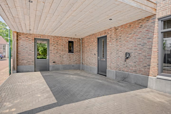 Foto 4 van Kamille 1