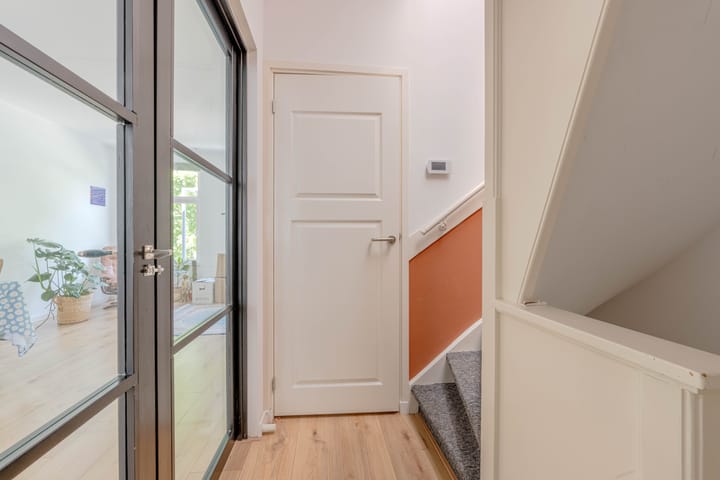 Photo 14 of Boergoensestraat 64-A