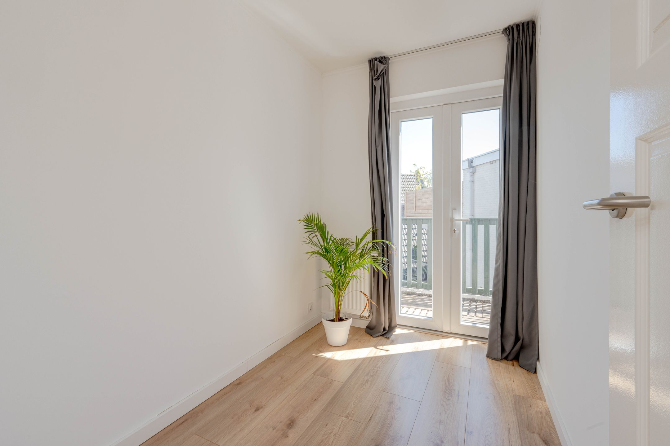 Foto 24 van Boergoensestraat 64-A