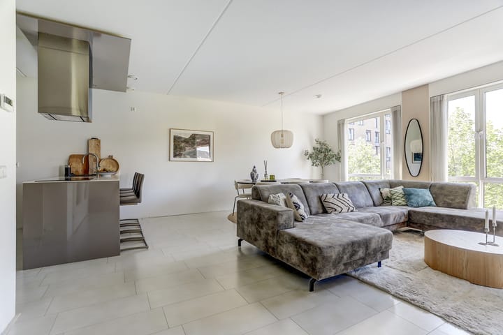 Foto 12 van Plein 1944 86-C