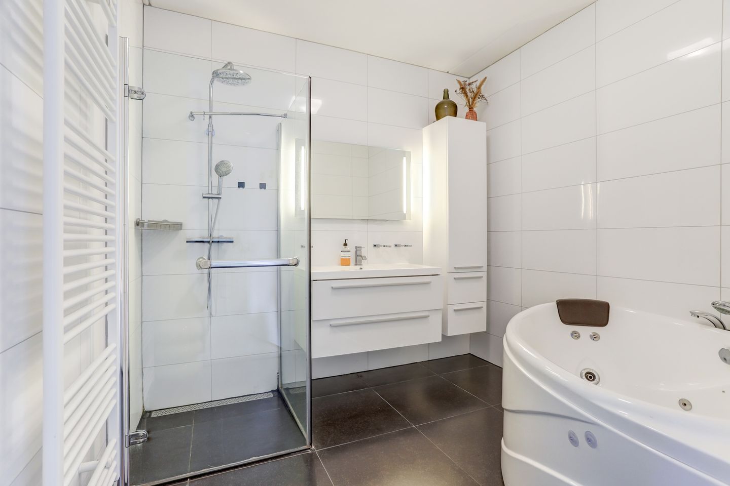 Foto 29 van Plein 1944 86-C