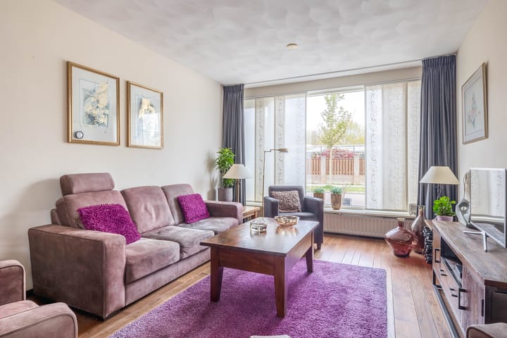 Foto 4 van Esdoornstraat 7