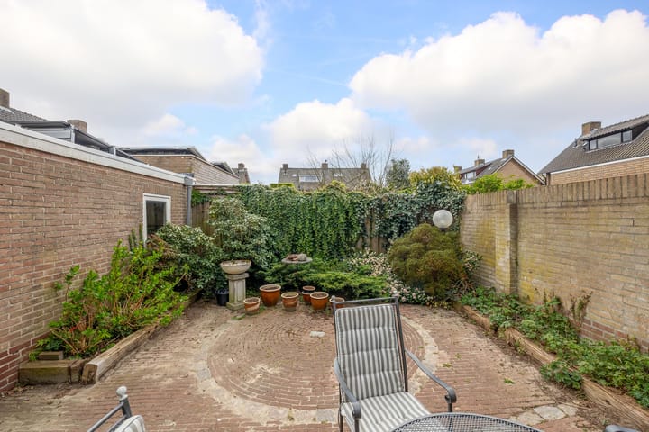 Foto 20 van Esdoornstraat 7