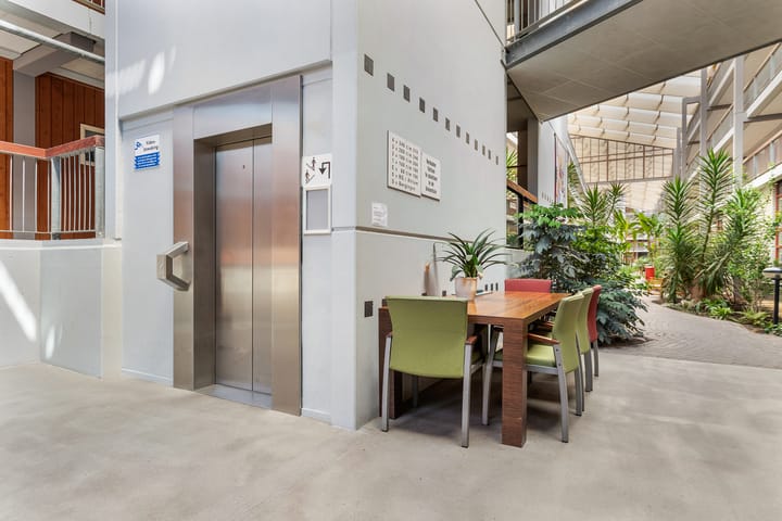 Foto 24 van Praagsingel 154