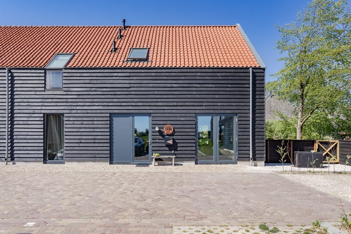 Foto 4 van Oostmijzerdijk 9-B