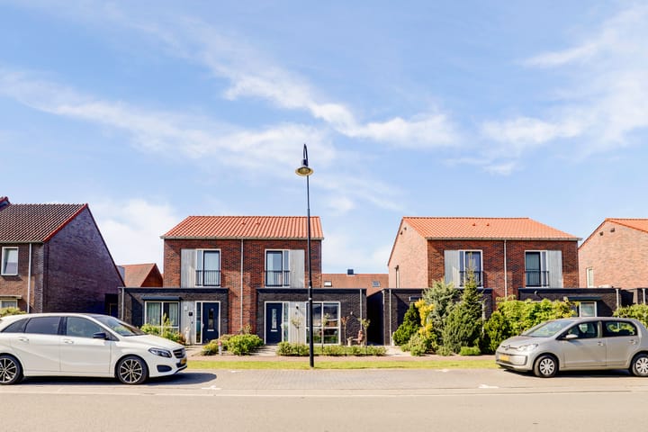 Foto 2 van Annie MG Schmidtsingel 38