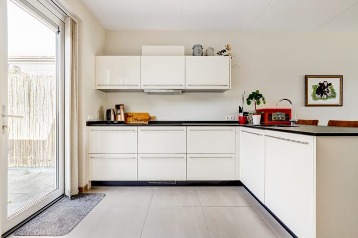 Photo 15 of Annie MG Schmidtsingel 38