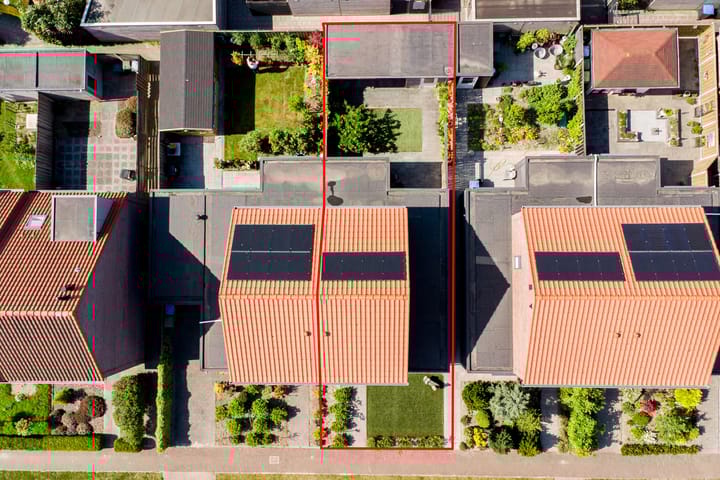 Photo 36 of Annie MG Schmidtsingel 38