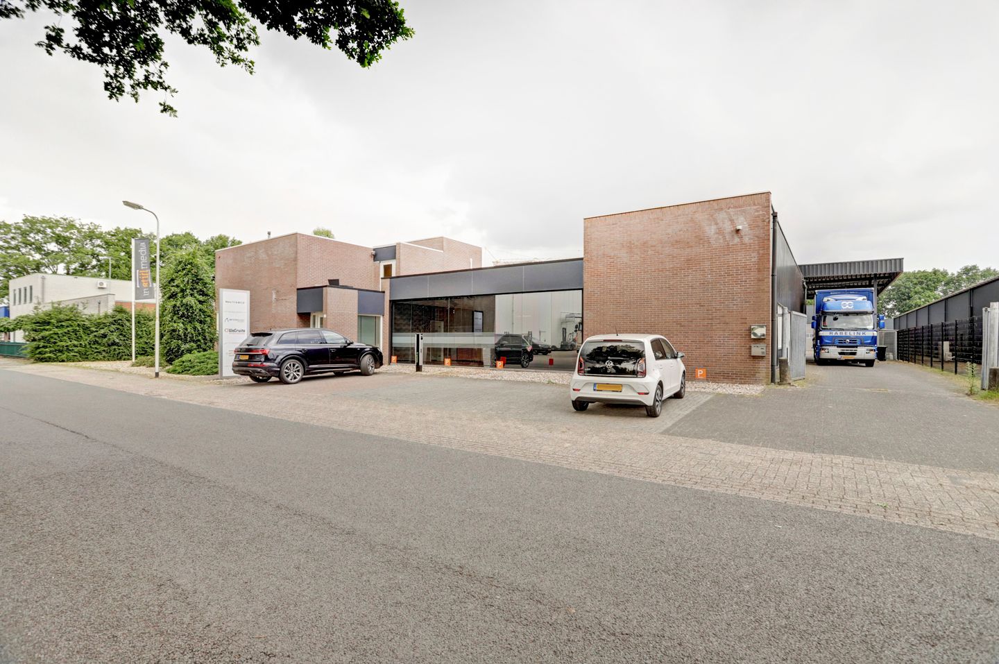 Bekijk foto 1 van Mors 11