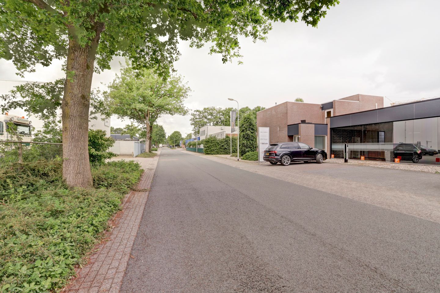 Bekijk foto 2 van Mors 11