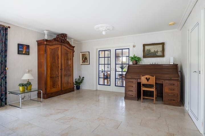 Photo 7 of Wallinga's-trije 12