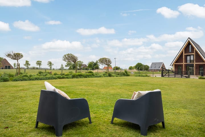 Photo 37 of Wallinga's-trije 12