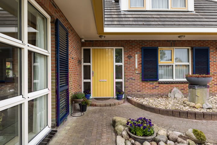 Photo 44 of Wallinga's-trije 12