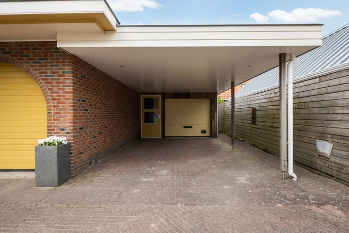 Photo 45 of Wallinga's-trije 12