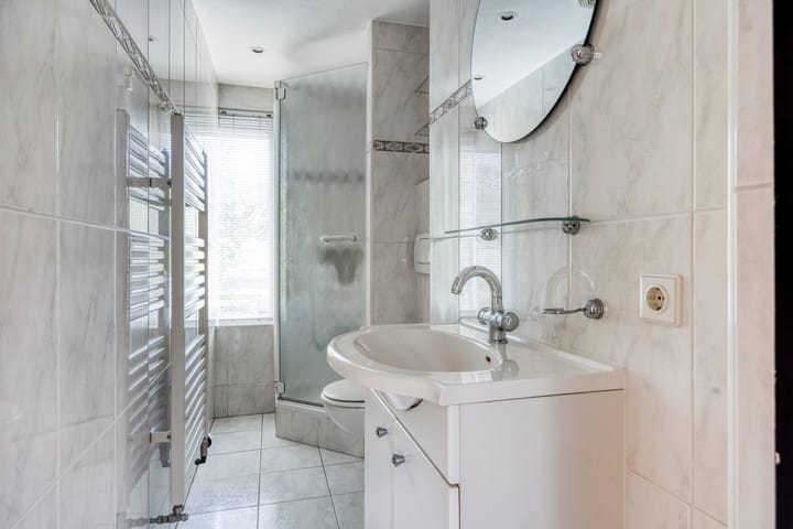 Foto 18 van Brederodestraat 7