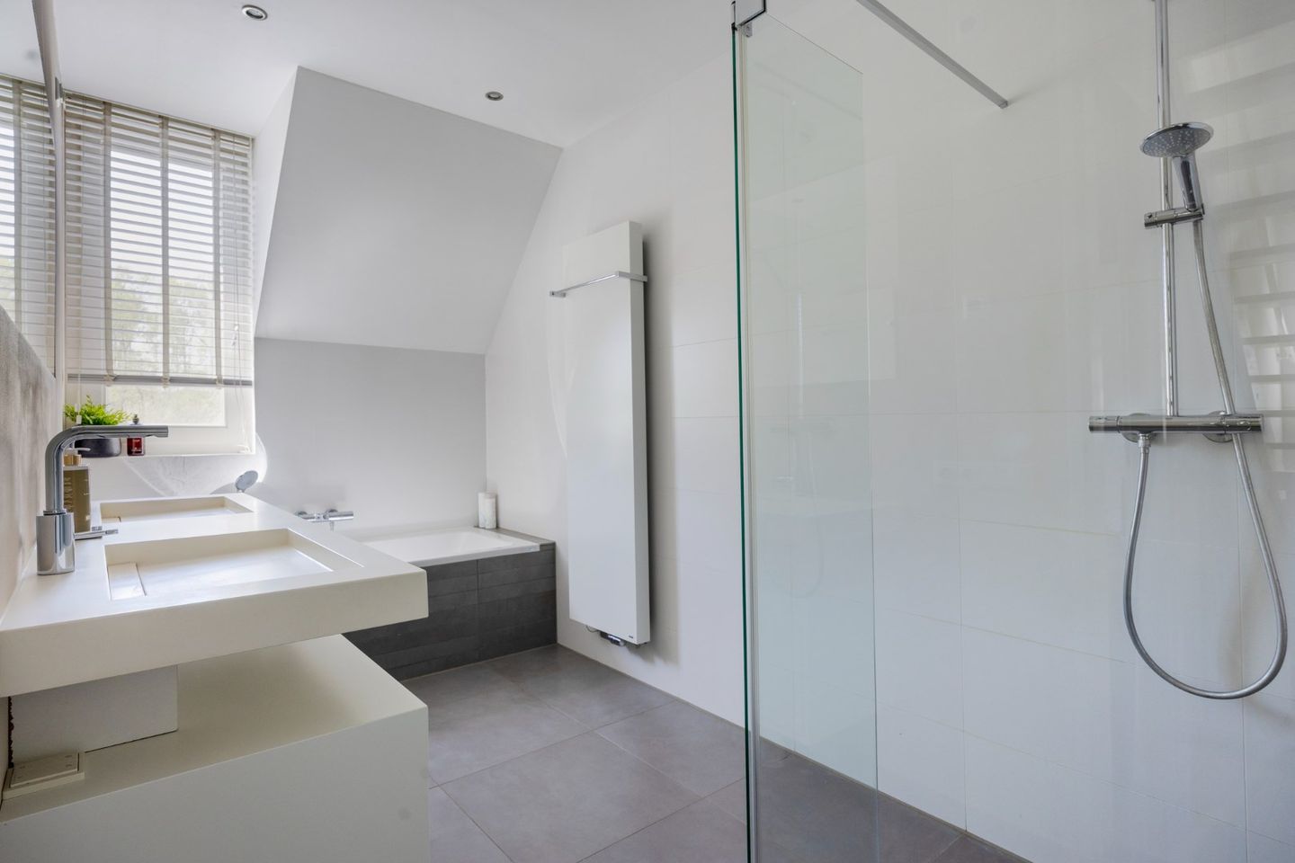 Foto 34 van Olievlas 11