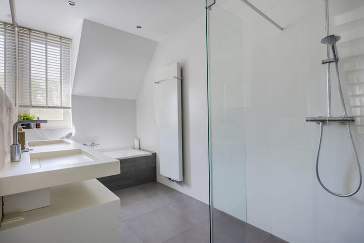 Foto 34 van Olievlas 11