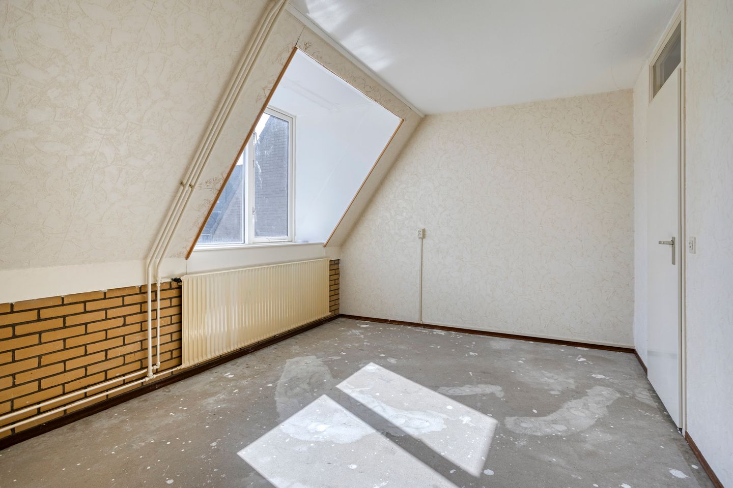 Foto 10 van Faassenplein 26