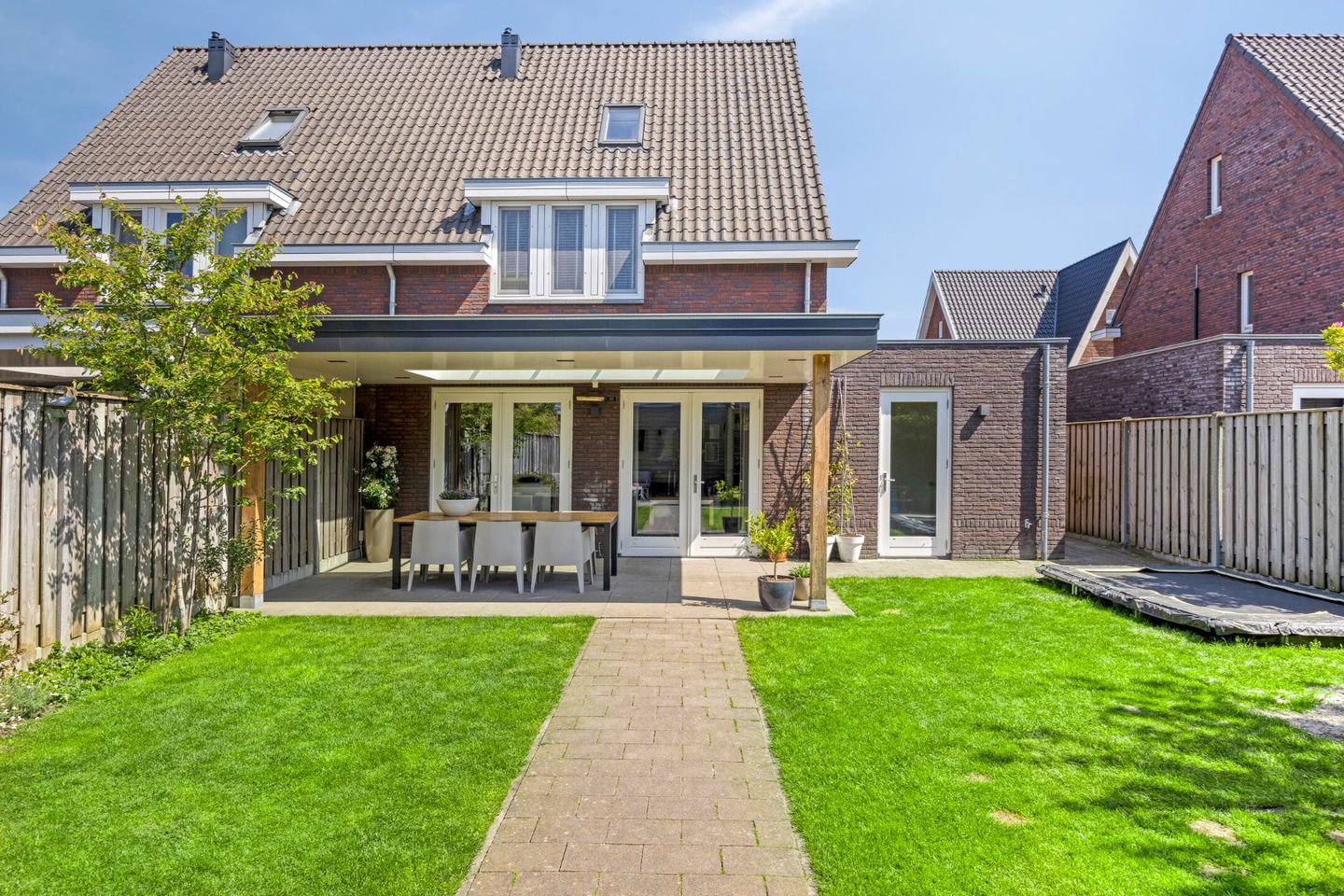 Foto 49 van Olievlas 11