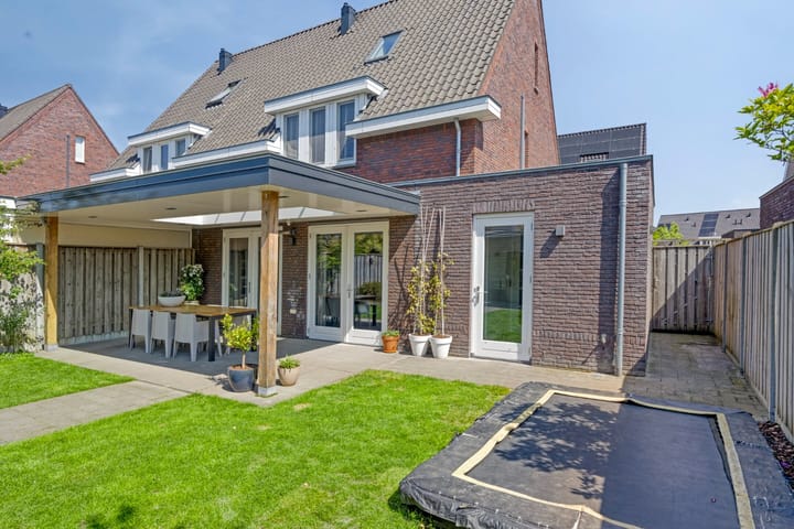 Foto 51 van Olievlas 11