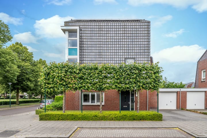 Foto 42 van Pastoor Klessensstraat 1