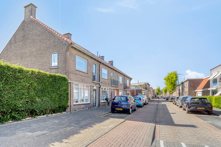 Foto 3 van Emmastraat 42