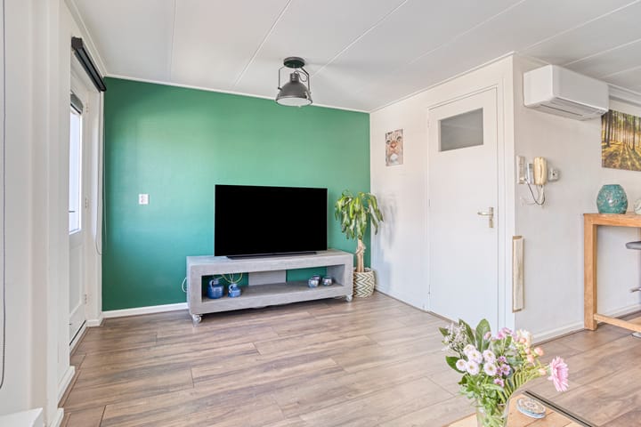 Foto 9 van Emmastraat 42