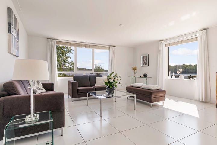 Foto 14 van Fellinilaan 144