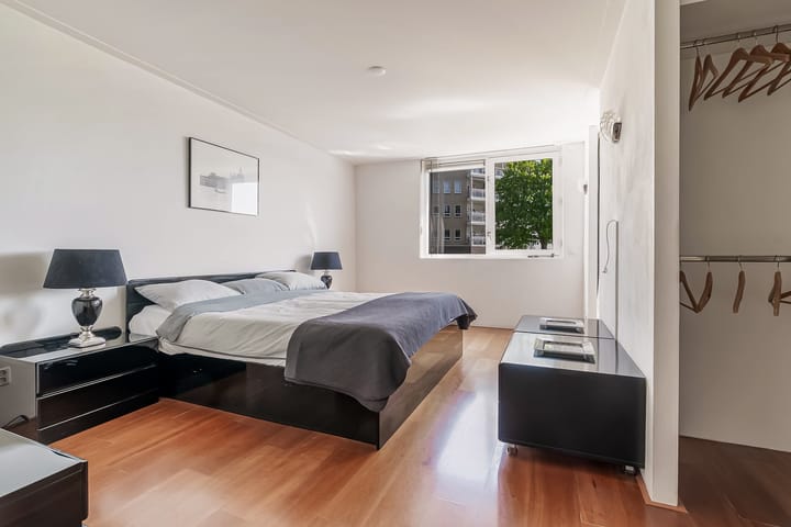 Foto 24 van Fellinilaan 144