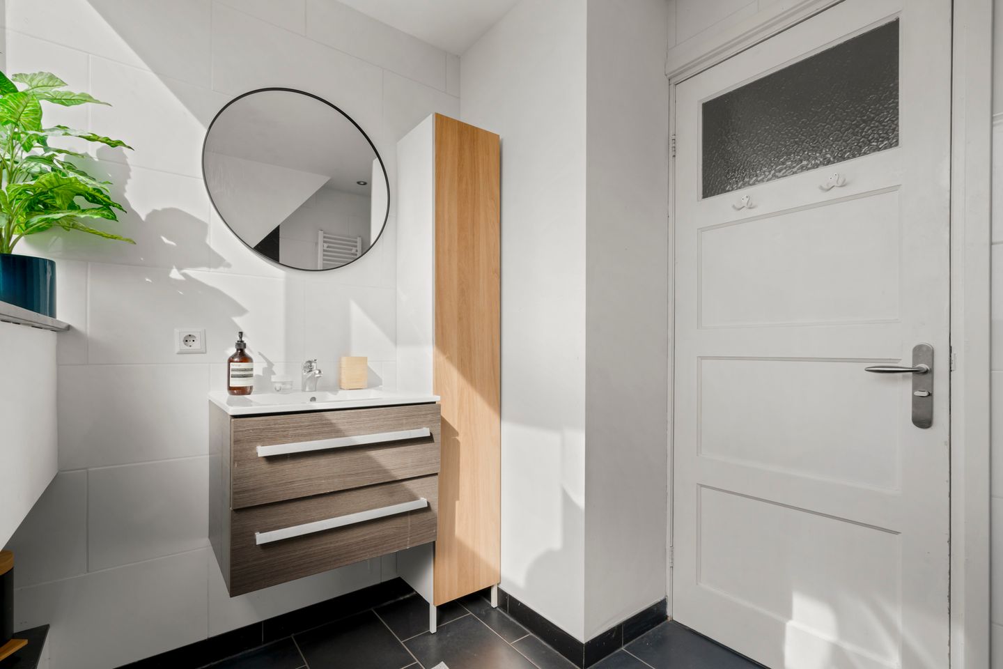 Photo 44 of Vondelweg 62-RD