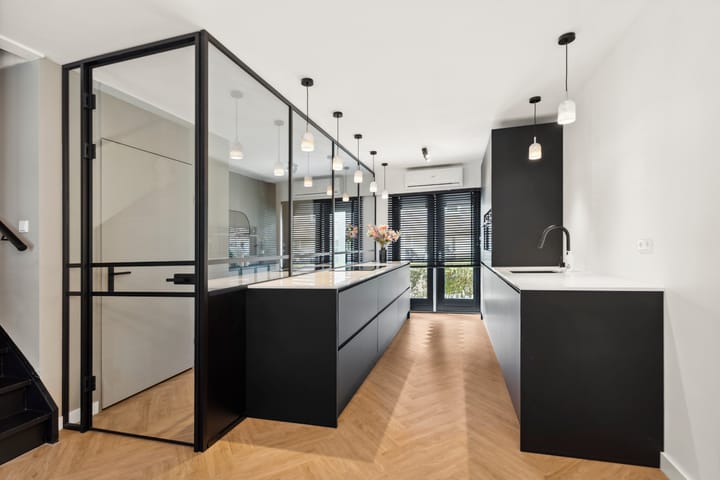 Photo 17 of Brancusistraat 22