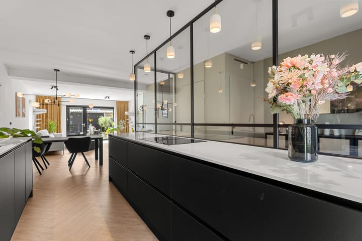 Photo 20 of Brancusistraat 22