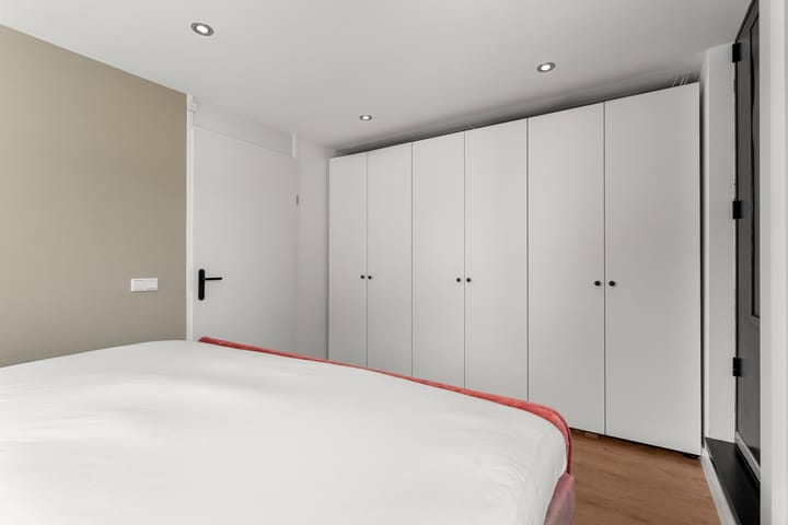 Photo 28 of Brancusistraat 22