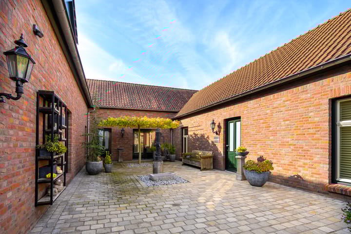 Photo 41 of Kerkstraat 14