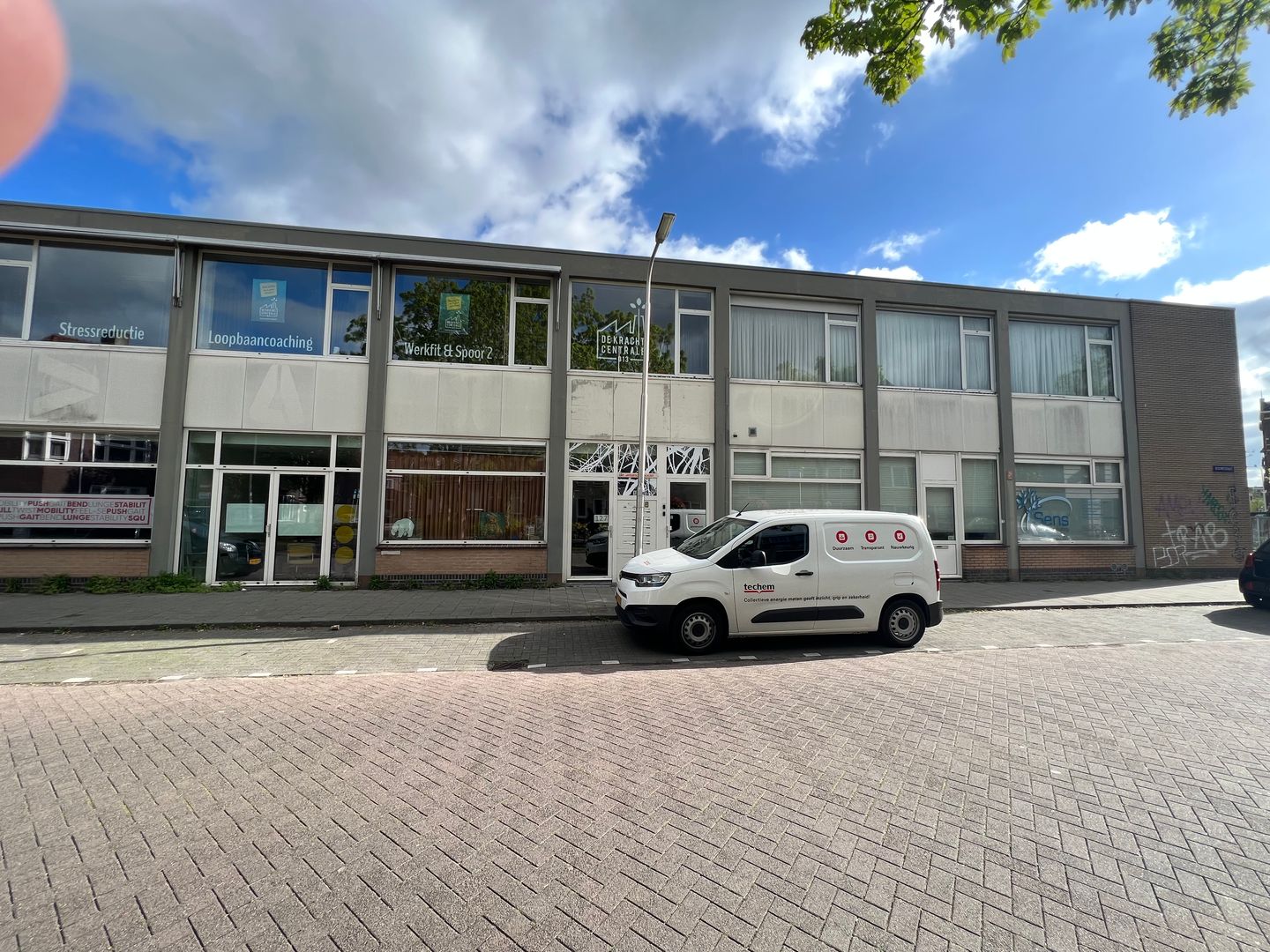 Bekijk foto 2 van Boomstraat 131